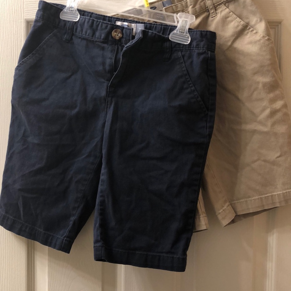 2 Old Navy Girls Uniform Shorts